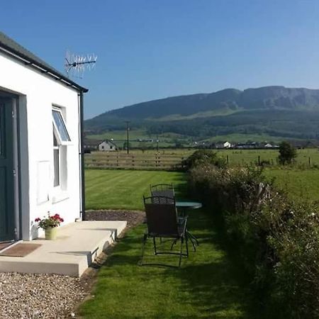 Ballymultimber Cottages Limavady Exterior foto